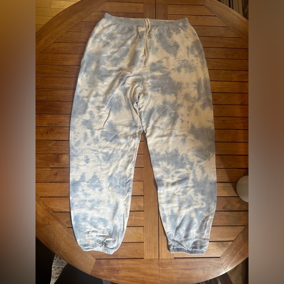 Aerie Blue Tie Dye Lounge Set - Picture 5 of 13